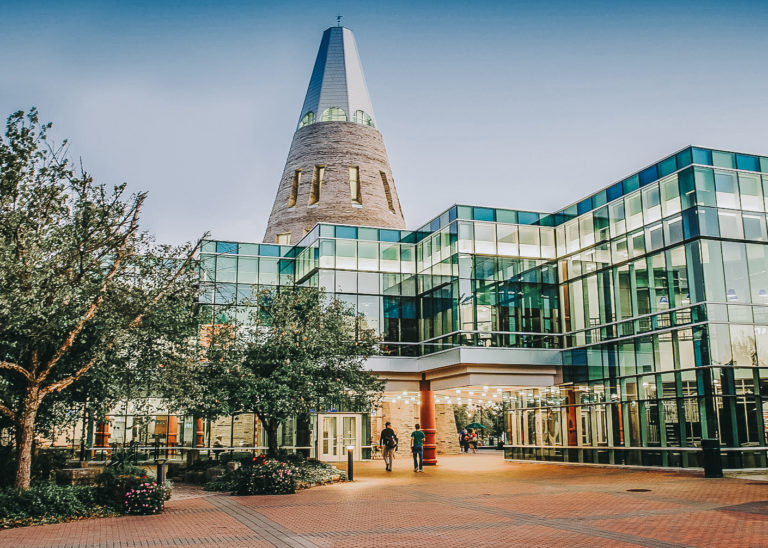 University of Southern Indiana | Athleticademix