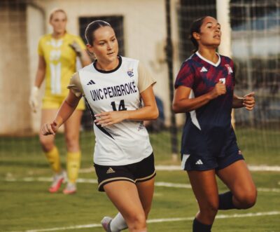 Lilly Vegborn Green satta dit två mål i samma match för sitt UNC Pembroke. 